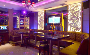 會議室 KTV隔音指南來了！金屬隔音板的應(yīng)用